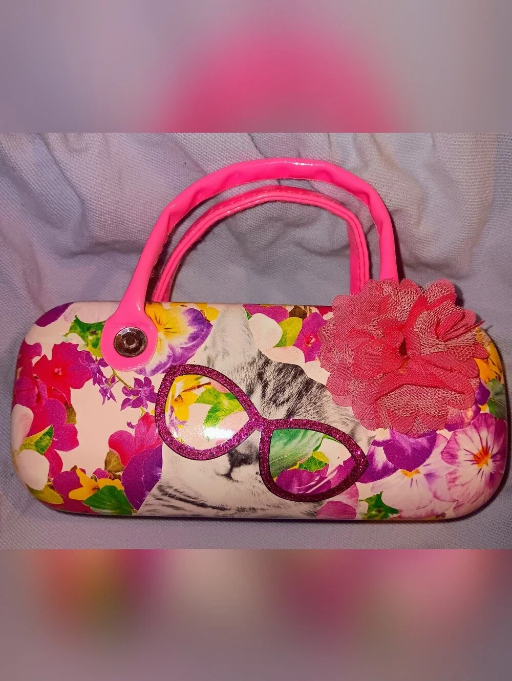 Girls Disney Encanto Glitter Sunglasses & Carrying Eyeglass Case Disney Fashion